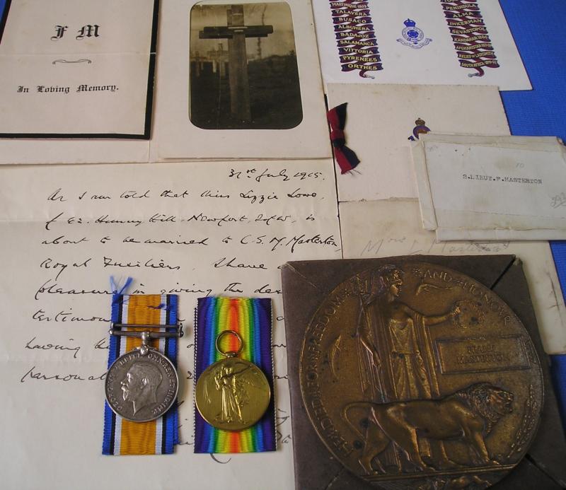 WW1 PAIR & PLAQUE WITH ORIGINAL DOCUMENTS / GRAVE PHOTOGRAPH, 9th R.FUSILIERS OFFICER, K.I.A F&F 5-4-1918