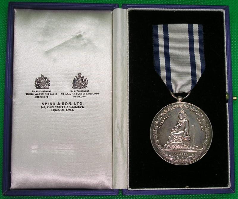 MINT CASED SILVER R.S.P.C.A SILVER QUEEN VICTORIA MEDAL, SOCIETY CHAIRMAN, ANELAY COLTON WRIGHT HART