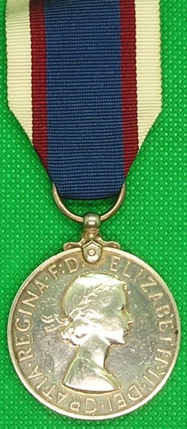 EIIR 2nd TYPE ROYAL FLEET RESERVE LONG SERVICE