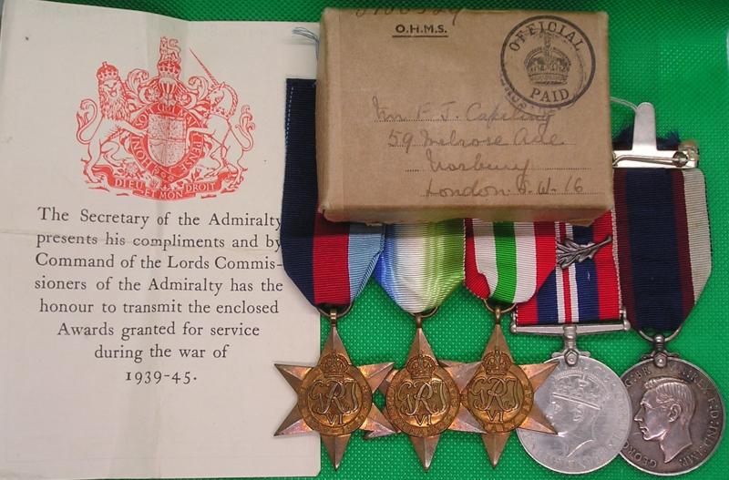 MINT BOXED WW2 R.NAVY / R.F.R GROUP, M.I.D 1945, FROM KENT