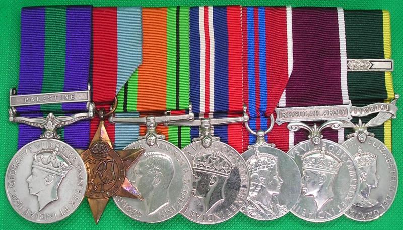 GSM PALESTINE & WW2 DOUBLE LONG SERVICE & BAR GROUP, K.O.S.B & RA