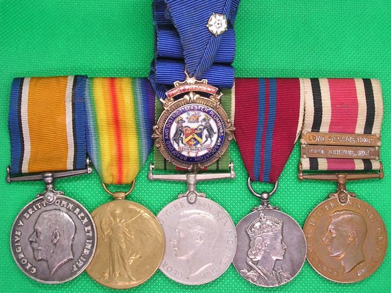 WW1 & WW2 GROUP, W.YORK.R OFFICER & SPECICAL CONSTABLE, FROM SHIPLEY / SALTAIRE