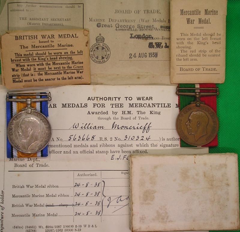 MINT BOXED WW1 MERCANTILE MARINE PAIR WITH ORIGINAL DOCUMENTS, TO A RECIPIENT FROM THE SHETLAND ISLANDS