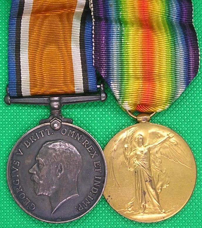 WW1 PAIR, 9th ESSEX REGIMENT