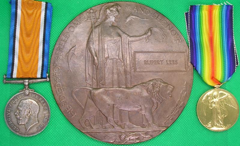 WW1 PAIR & MEMORIAL PLAQUE, 1/5th W.YORK.R / 23rd LANCASHIRE FUSILIERS, K.I.A F&F 2-9-1918, FROM GRIMSBY