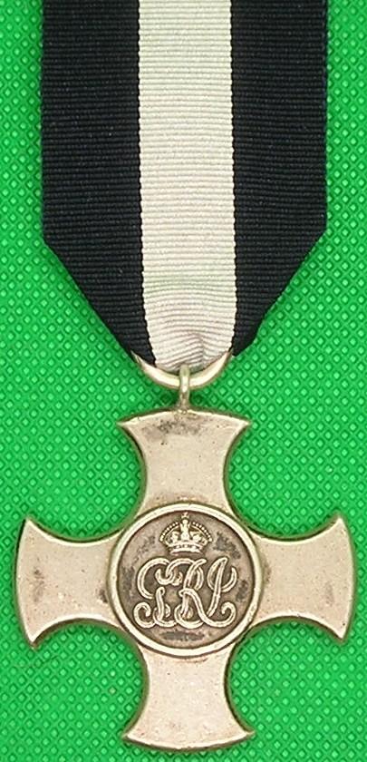 WW1 DISTINGUISHED SERVICE CROSS, HALLMARKED 1919
