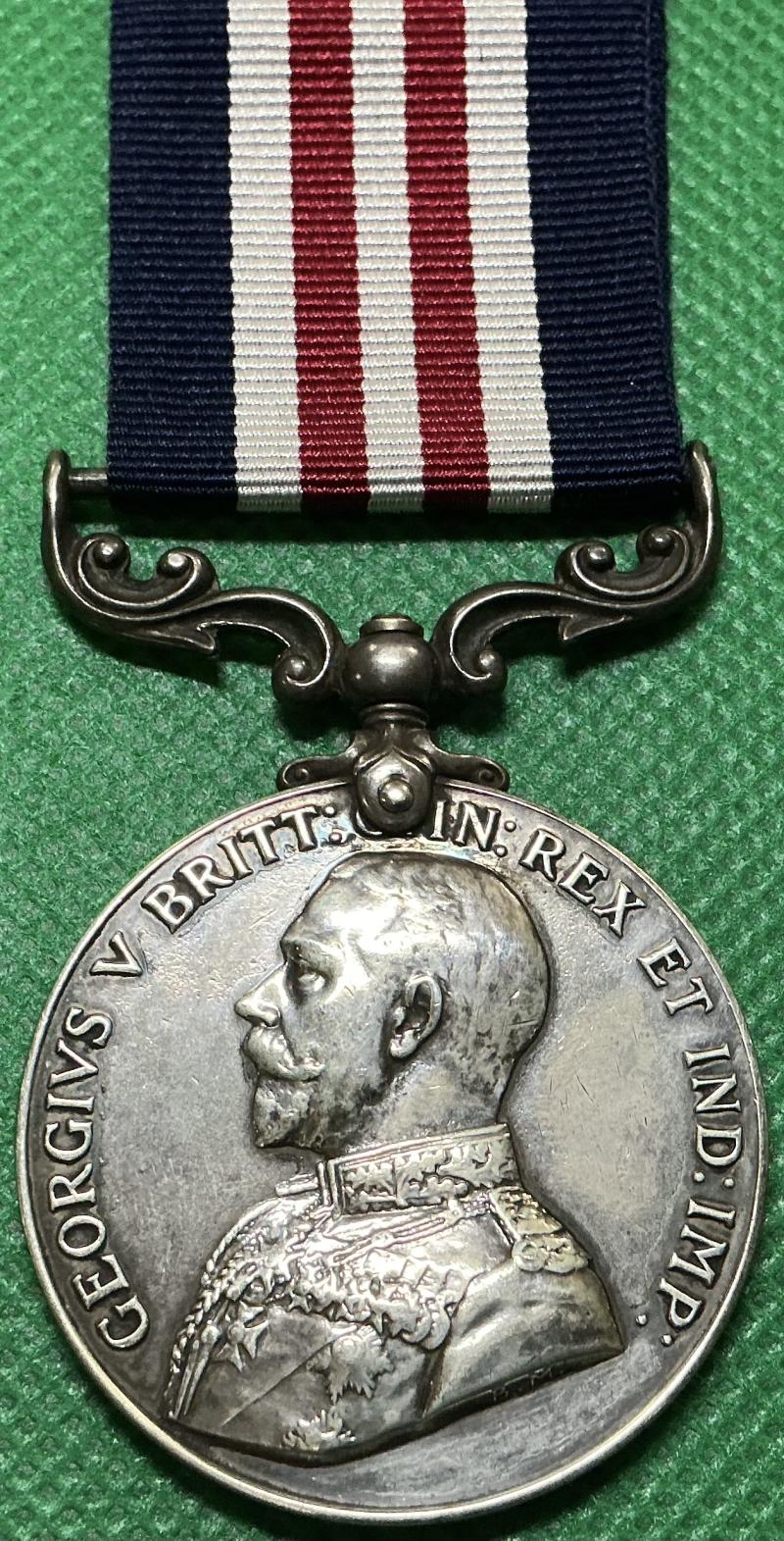 GVR 1st TYPE WW1 MILITARY MEDAL, 8th NORTH STAFFORDSHIRE REGIMENT, FROM ROCHDALE