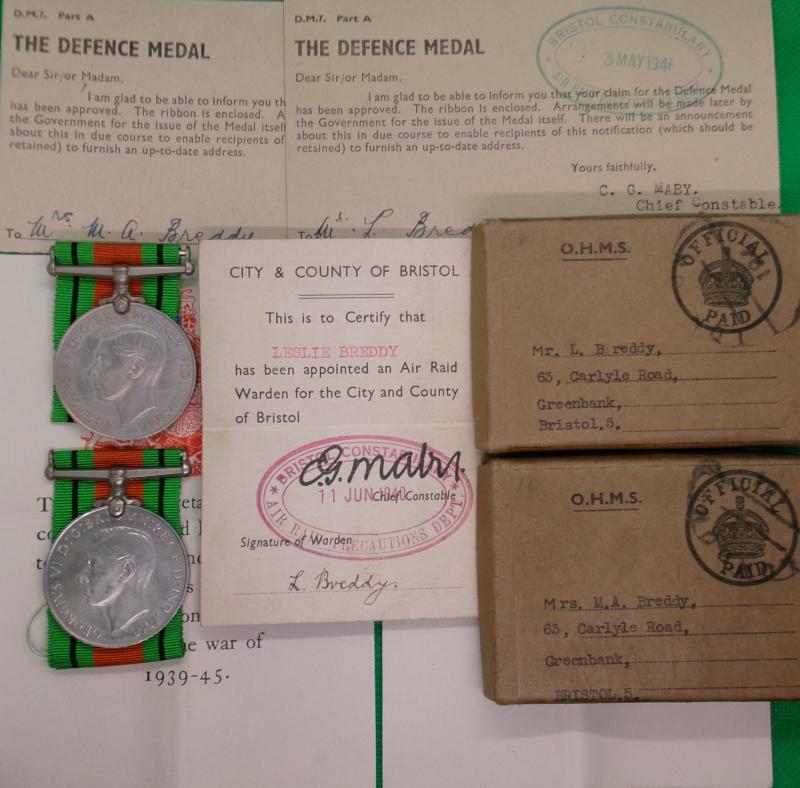 A PAIR OF MINT BOXED WW2 DEFENCE MEDALS, HUSBAND & WIFE ARP WARDENS FROM GREENBANK, BRISTOL