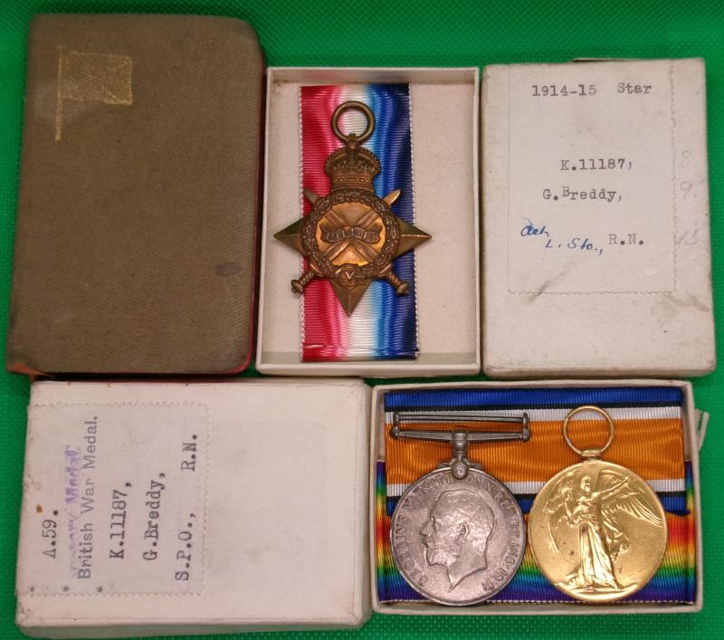 MINT BOXED 1914-15 TRIO WITH THE RECIPIENTS POCKET BIBLE, ROYAL NAVY, FROM BRISTOL, DIED 21-11-1918
