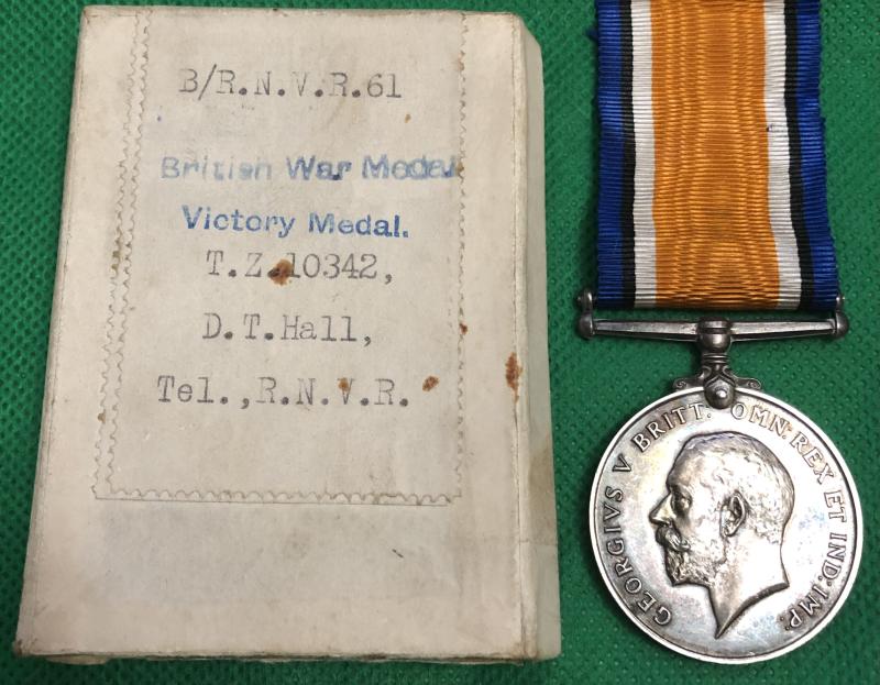 MINT BOXED WW1 BRITISH WAR MEDAL, TYNE DIVISION R.N.V.R